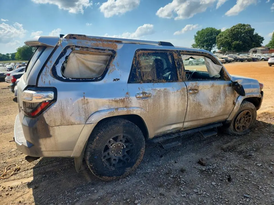 2023 TOYOTA 4RUNNER SR5 PREMIUM  