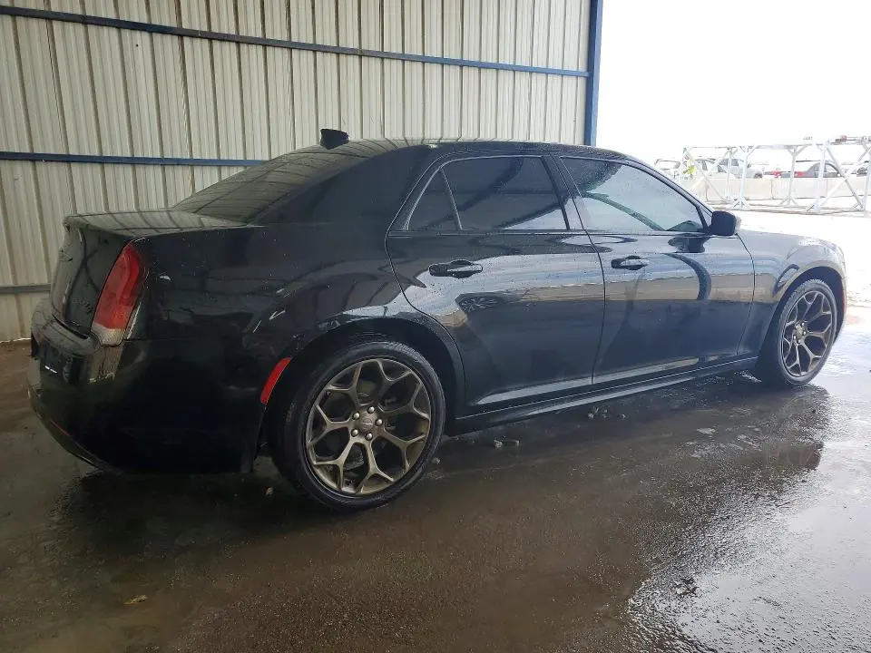 2018 CHRYSLER 300 S  