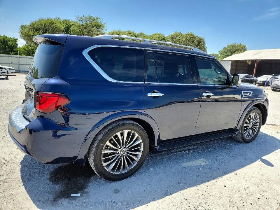 2019 INFINITI QX80 LUXE  