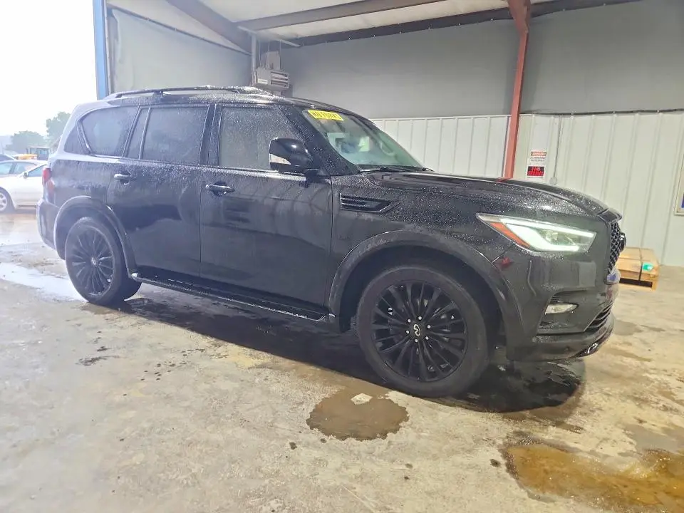 2018 INFINITI QX80 BASE  