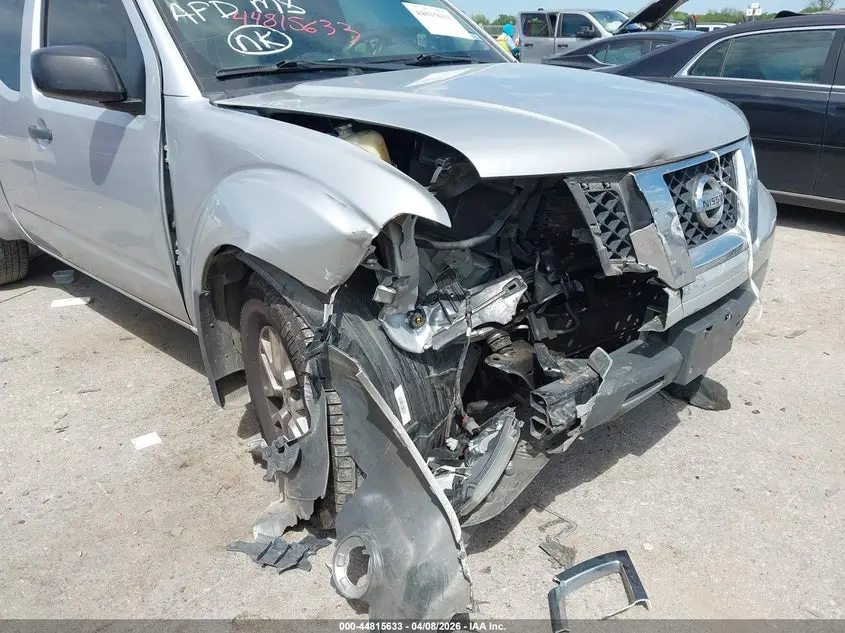 2019 NISSAN FRONTIER SV