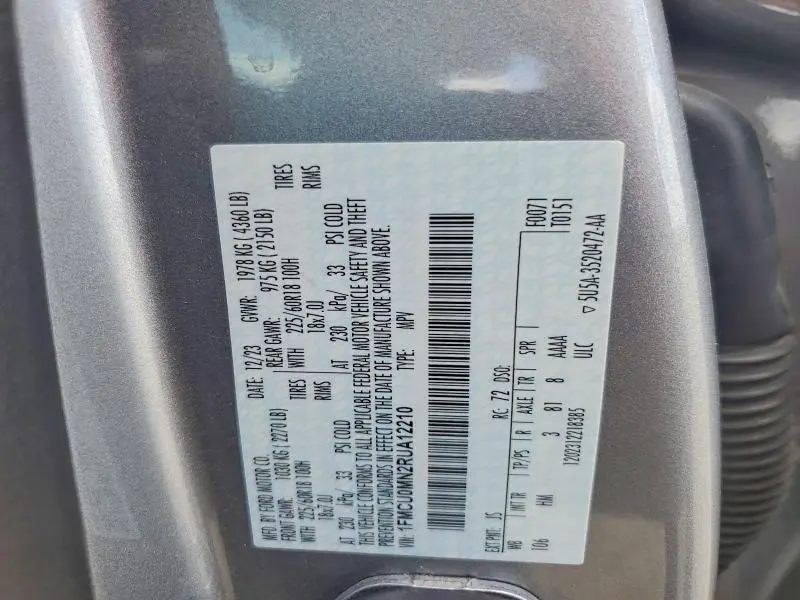 2024 FORD ESCAPE ST LINE  