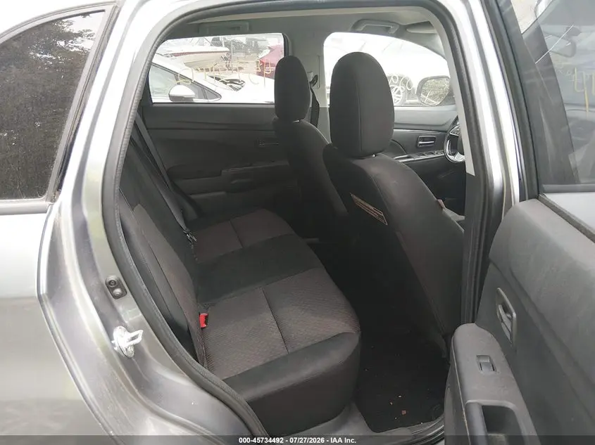2017 MITSUBISHI OUTLANDER SPORT 2.0 LE