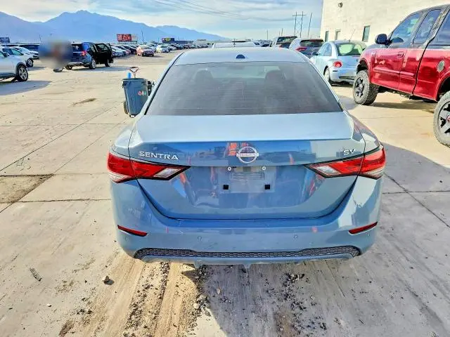2024 NISSAN SENTRA SV  