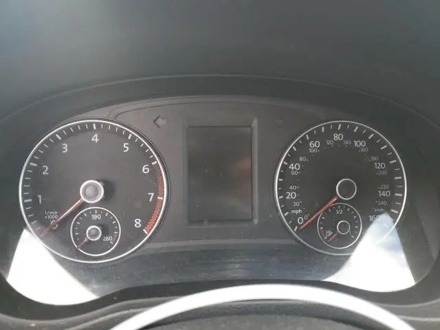 2012 VOLKSWAGEN PASSAT S  