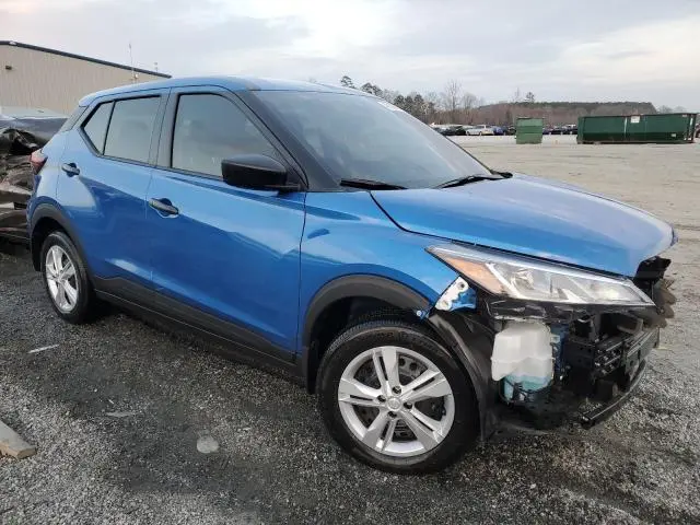 2024 NISSAN KICKS S  