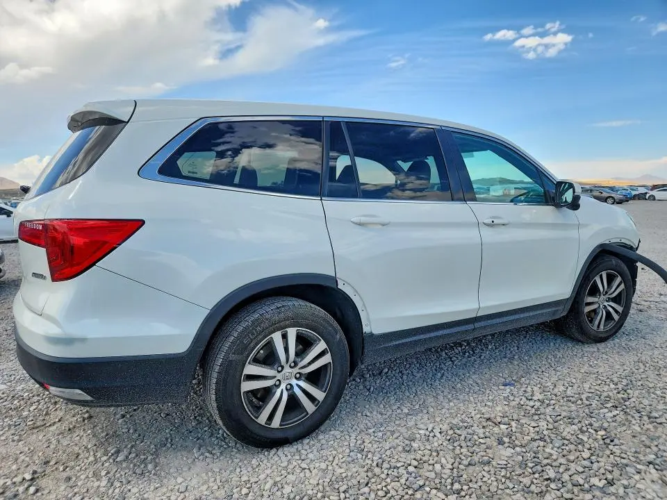 2017 HONDA PILOT EXL  