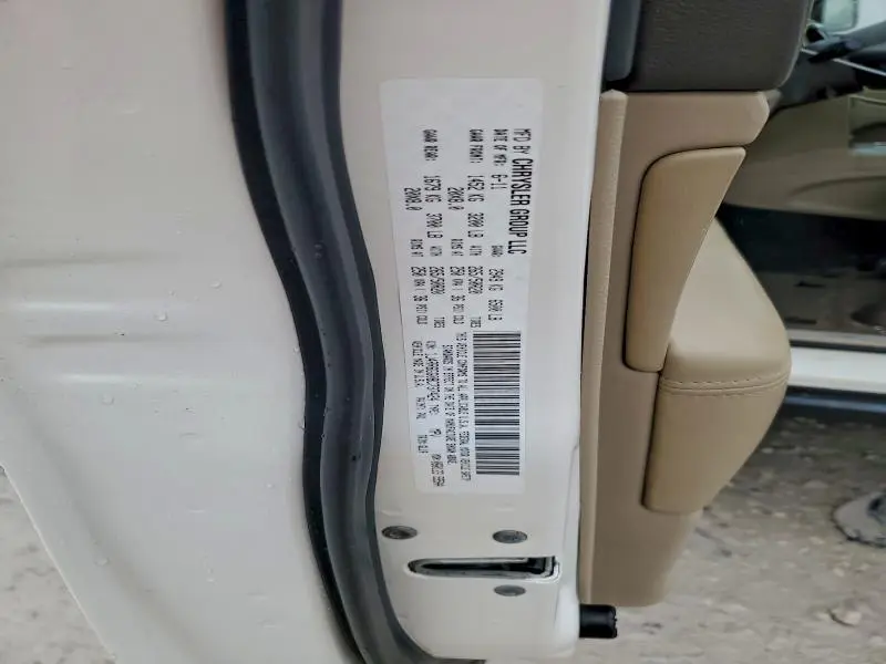 2011 JEEP GRAND CHEROKEE OVERLAND  