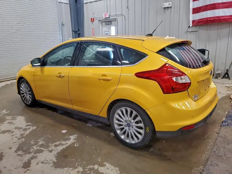 2012 FORD FOCUS TITANIUM  