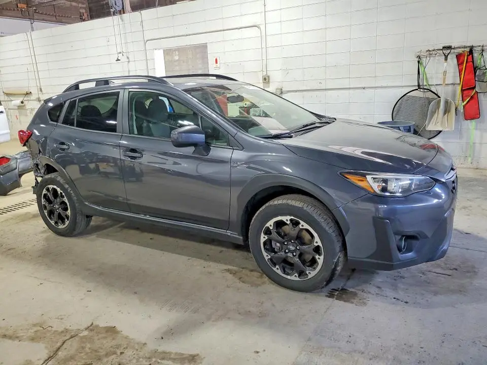 2022 SUBARU CROSSTREK PREMIUM  