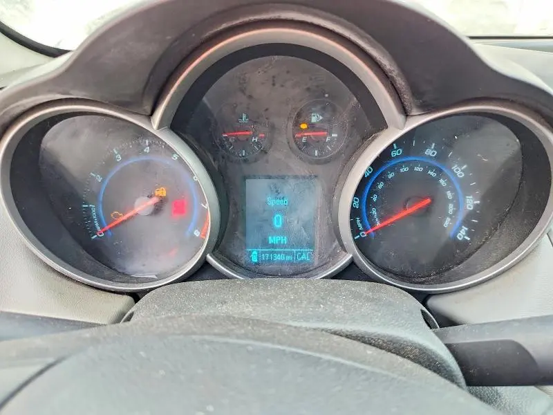 2012 CHEVROLET CRUZE LS  