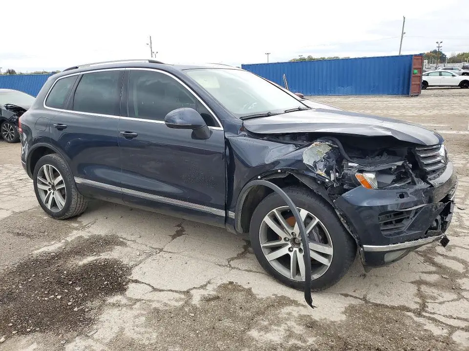2016 VOLKSWAGEN TOUAREG TDI  