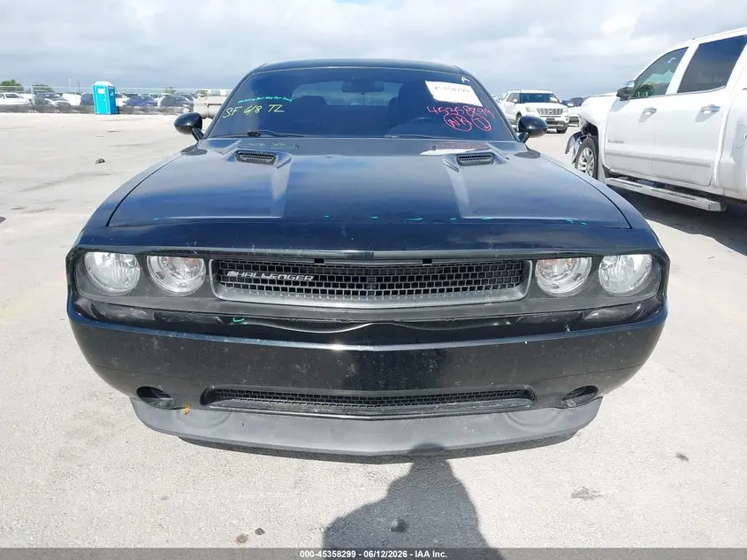 2014 DODGE CHALLENGER SXT