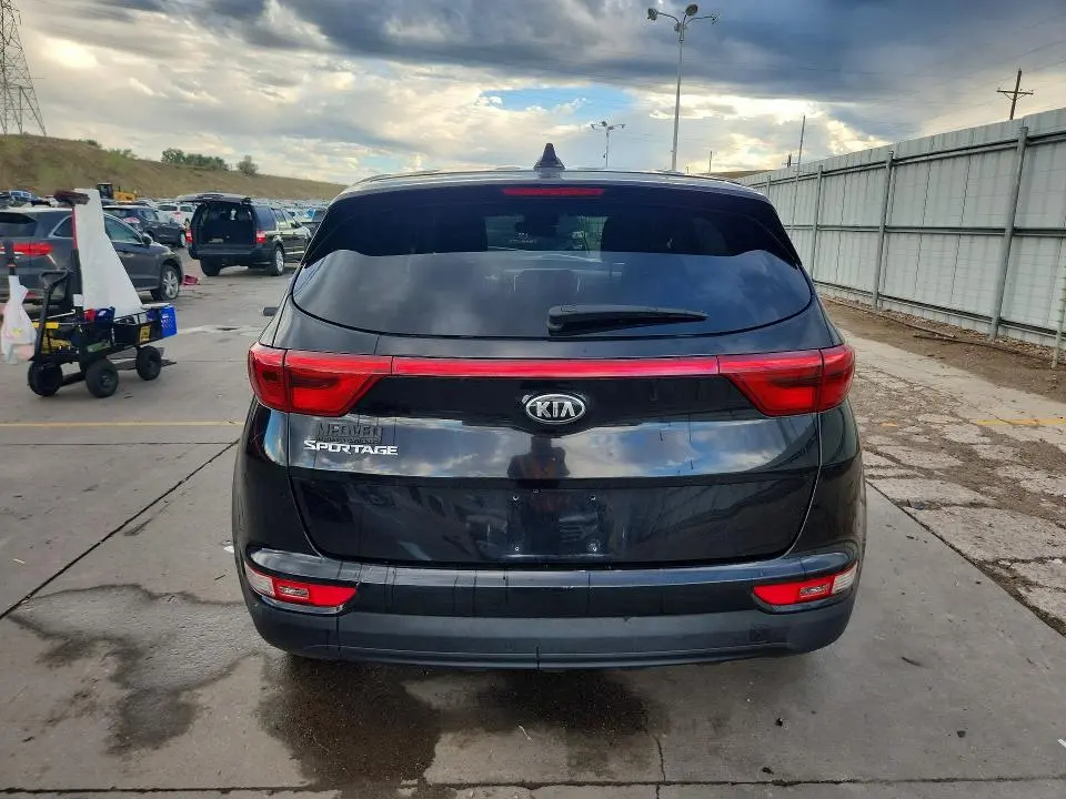 2018 KIA SPORTAGE LX  