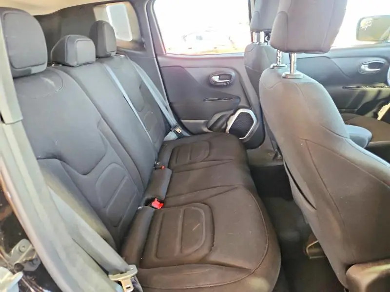 2019 JEEP RENEGADE LATITUDE  
