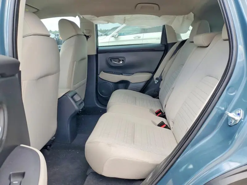 2025 HONDA HR-V LX  