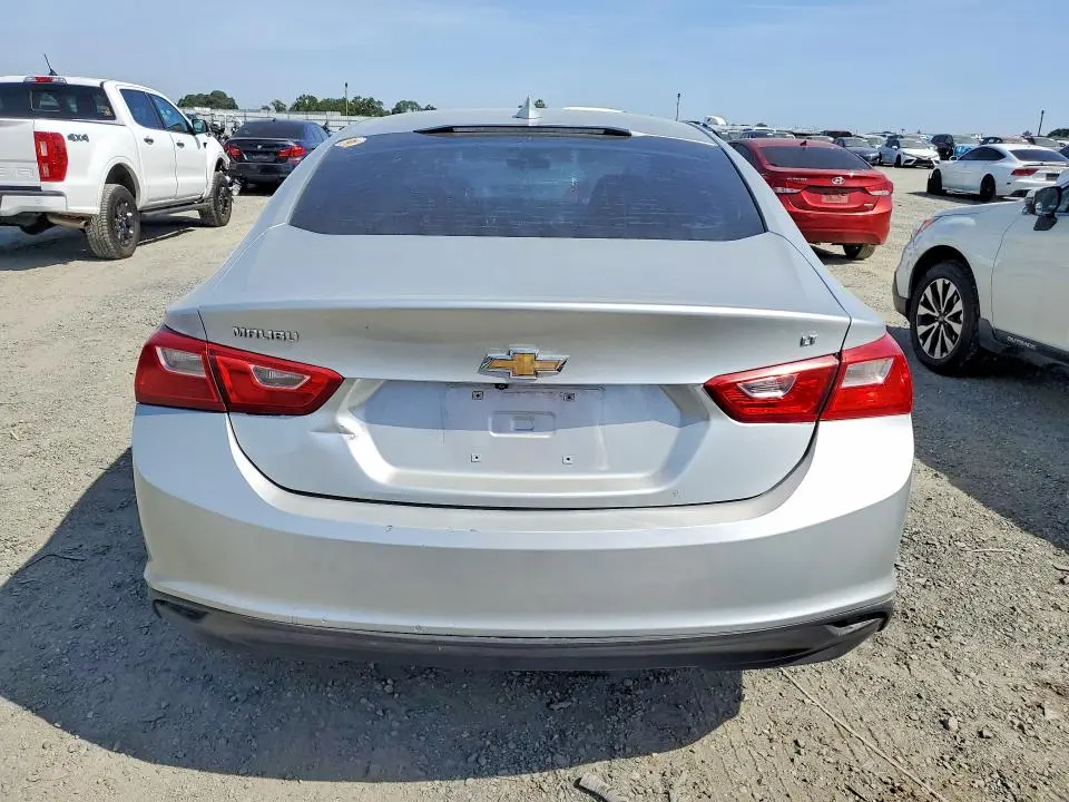 2018 CHEVROLET MALIBU LT  