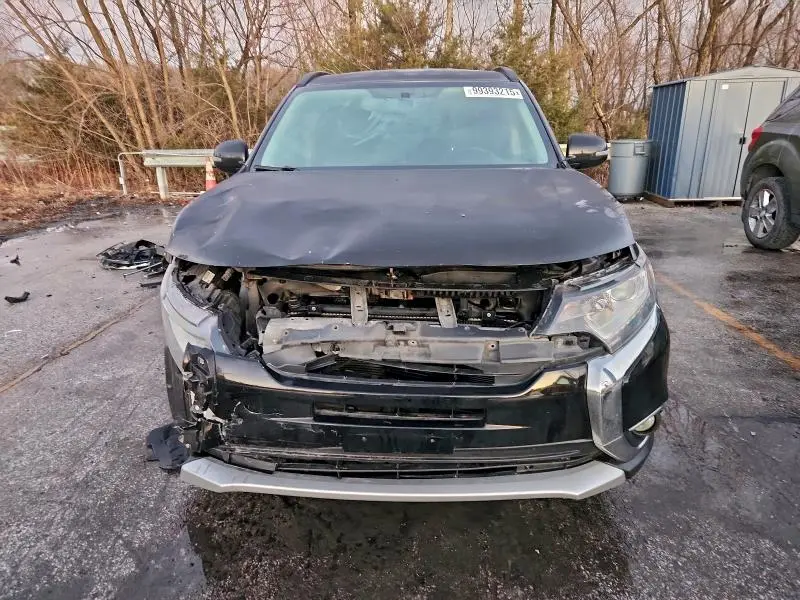 2016 MITSUBISHI OUTLANDER SE  