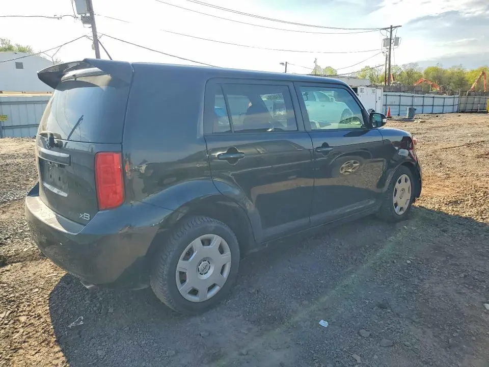 2010 TOYOTA SCION XB  