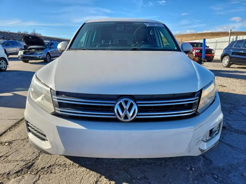 2014 VOLKSWAGEN TIGUAN S  