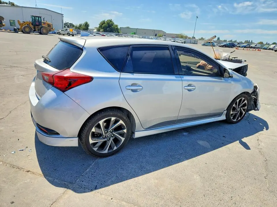 2017 TOYOTA COROLLA IM BASE  