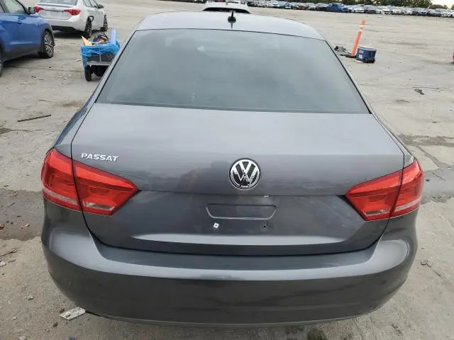 2012 VOLKSWAGEN PASSAT S  