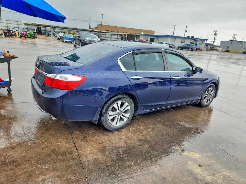 2015 HONDA ACCORD LX  