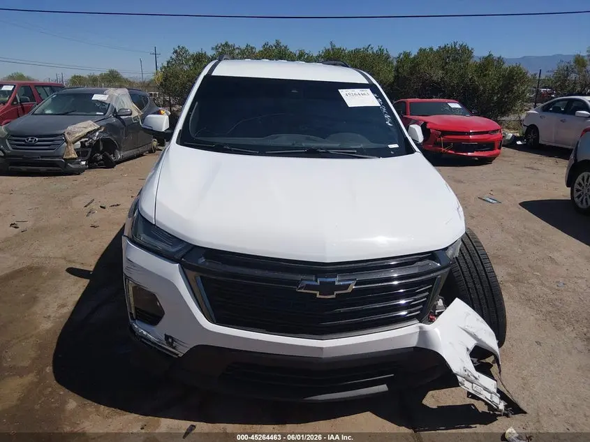 2023 CHEVROLET TRAVERSE FWD LT CLOTH