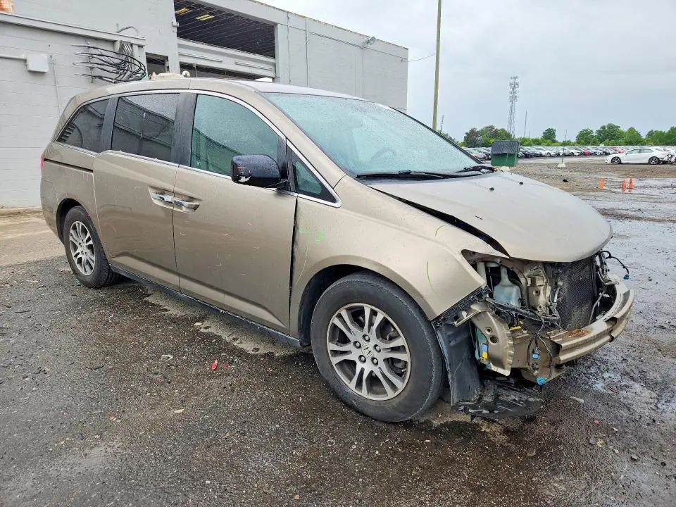 2011 HONDA ODYSSEY EX  