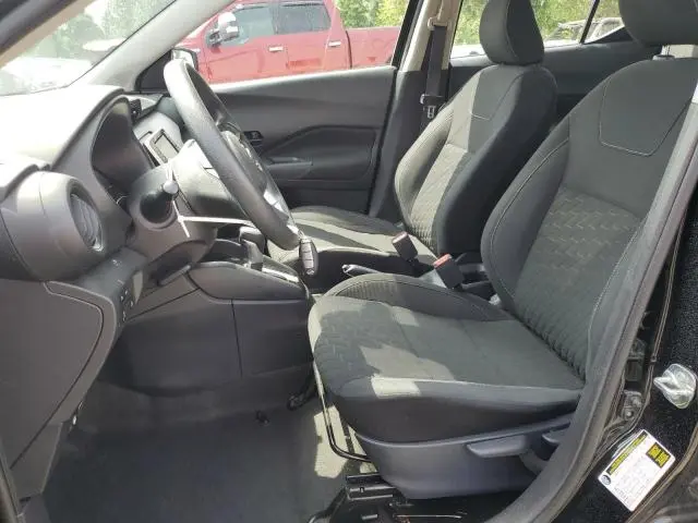 2021 NISSAN KICKS S  
