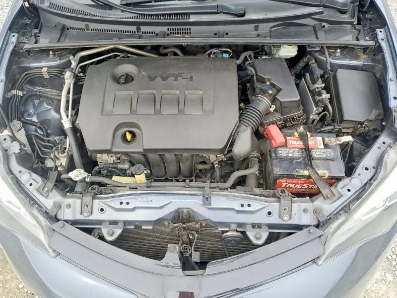 2017 TOYOTA COROLLA XLE  