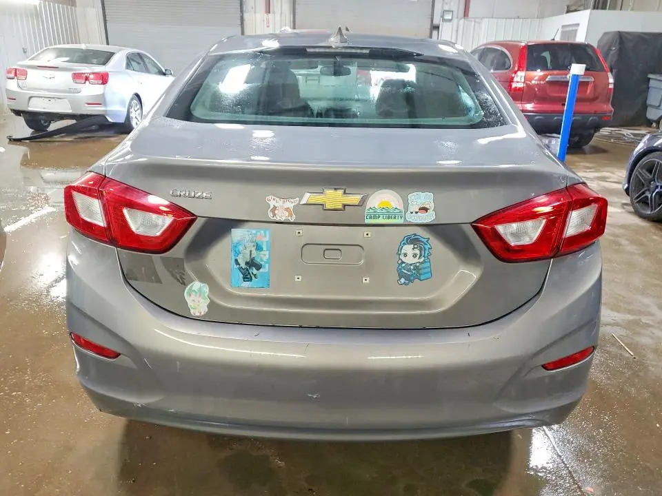 2018 CHEVROLET CRUZE LT  