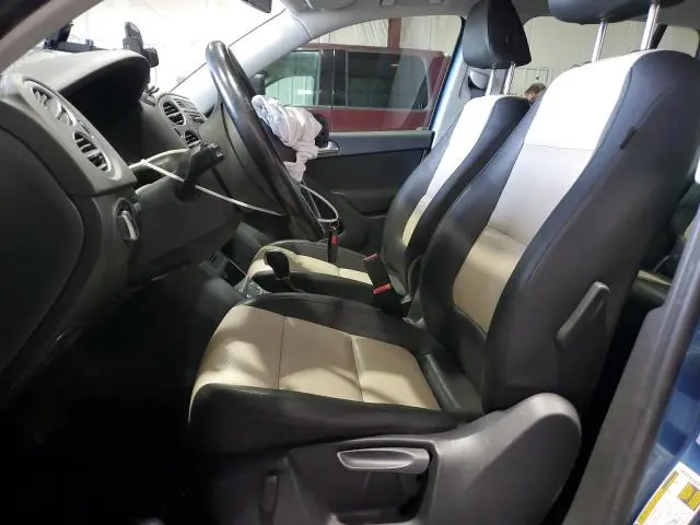 2017 VOLKSWAGEN TIGUAN S  