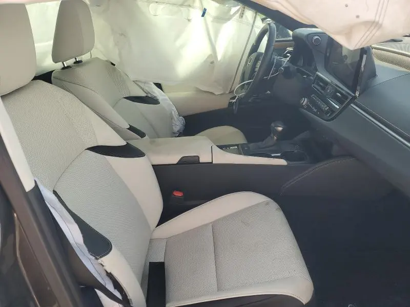 2024 LEXUS ES 300H BASE  