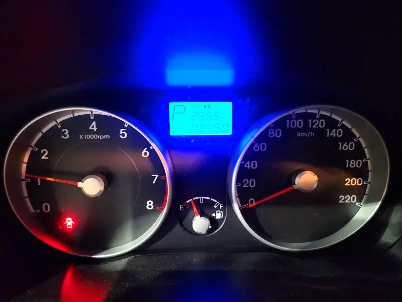 2011 HYUNDAI ACCENT SE  