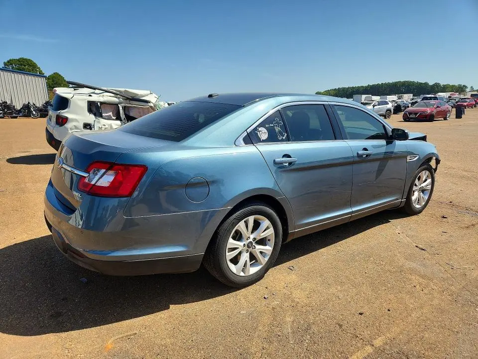 2010 FORD TAURUS   