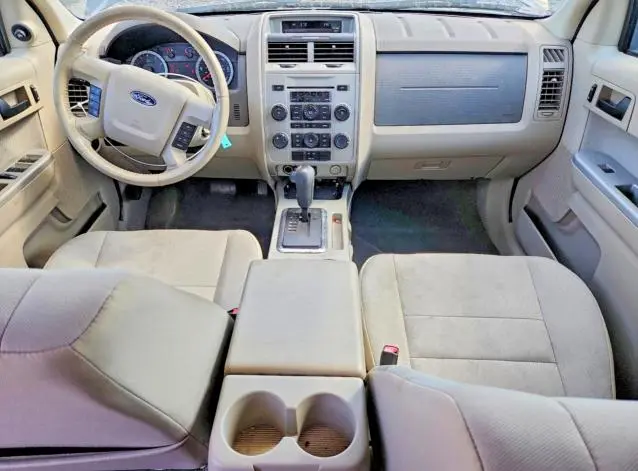 2011 FORD ESCAPE XLT  
