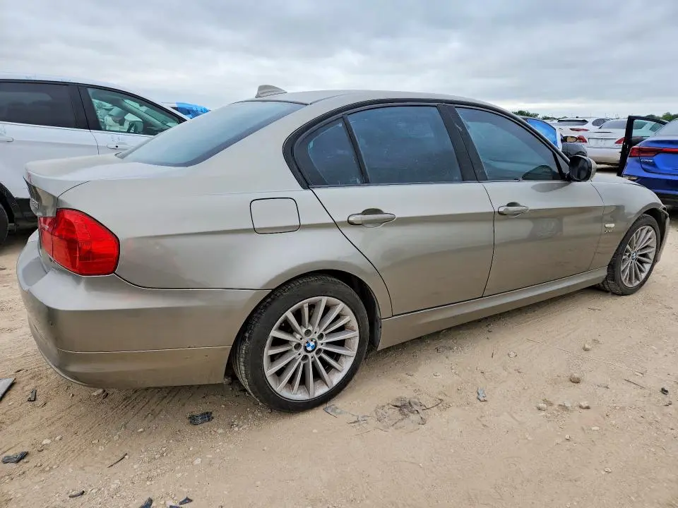 2011 BMW 328 XI  