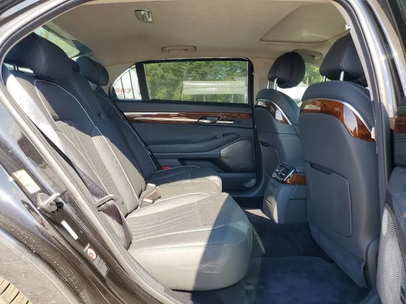 2019 GENESIS G90 PREMIUM  
