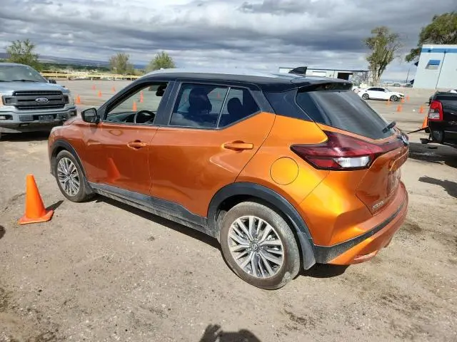2021 NISSAN KICKS SV  