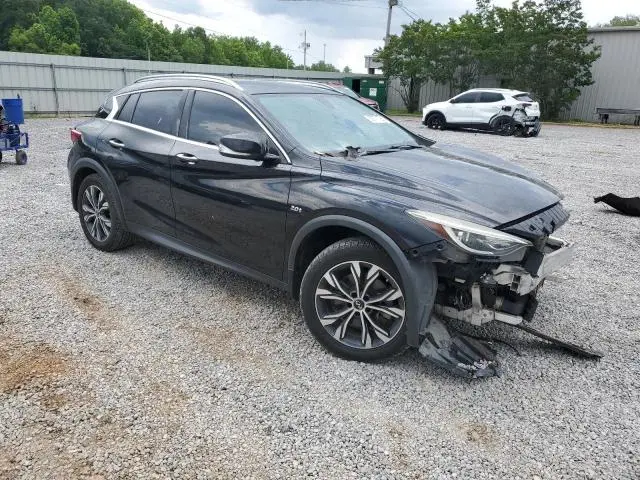 2017 INFINITI QX30 BASE  