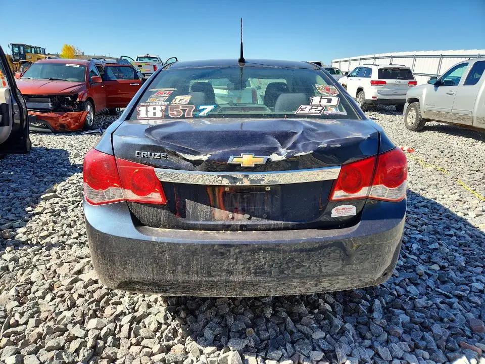2014 CHEVROLET CRUZE LS  