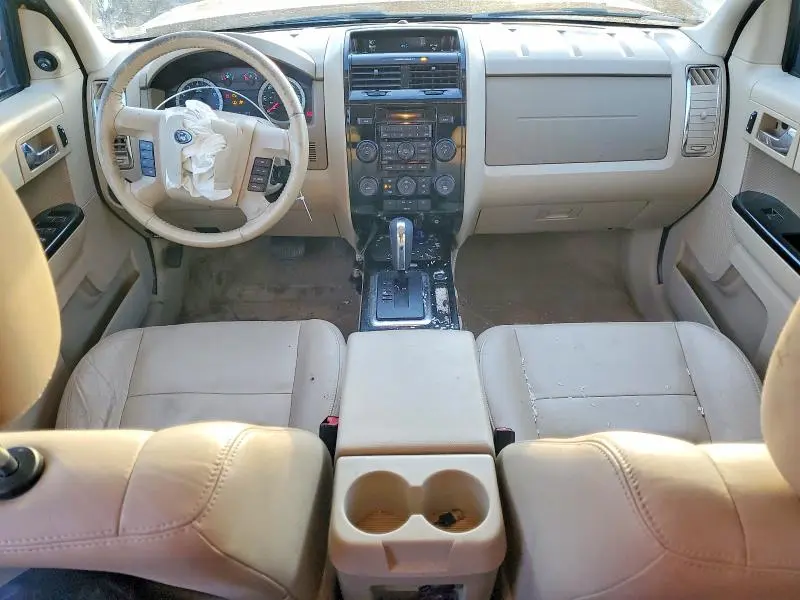 2010 FORD ESCAPE LIMITED  