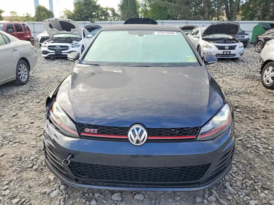 2017 VOLKSWAGEN GTI S/SE  