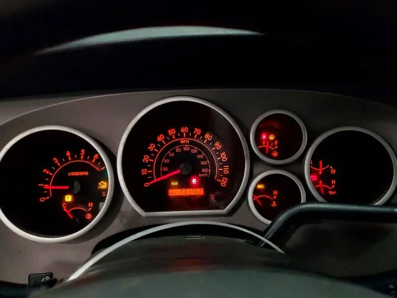 2010 TOYOTA TUNDRA DOUBLE CAB SR5  