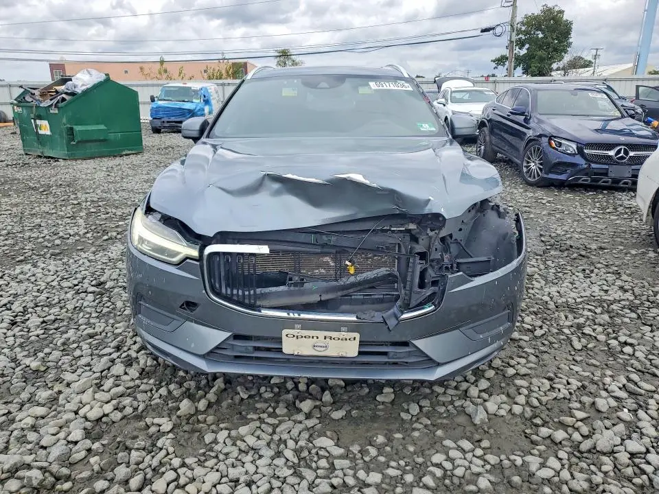 2018 VOLVO XC60 T5  