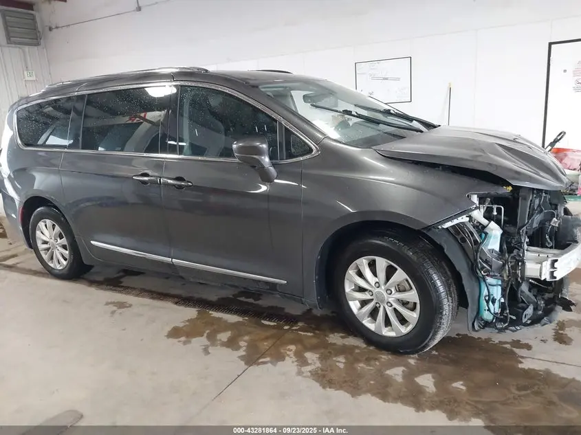 2018 CHRYSLER PACIFICA TOURING L PLUS