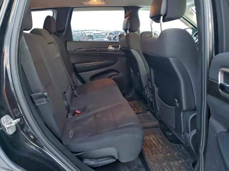 2011 JEEP GRAND CHEROKEE LAREDO  