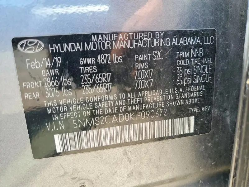 2019 HYUNDAI SANTA FE SE  