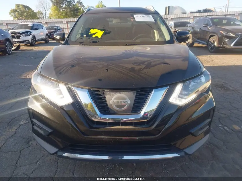 2017 NISSAN ROGUE SV